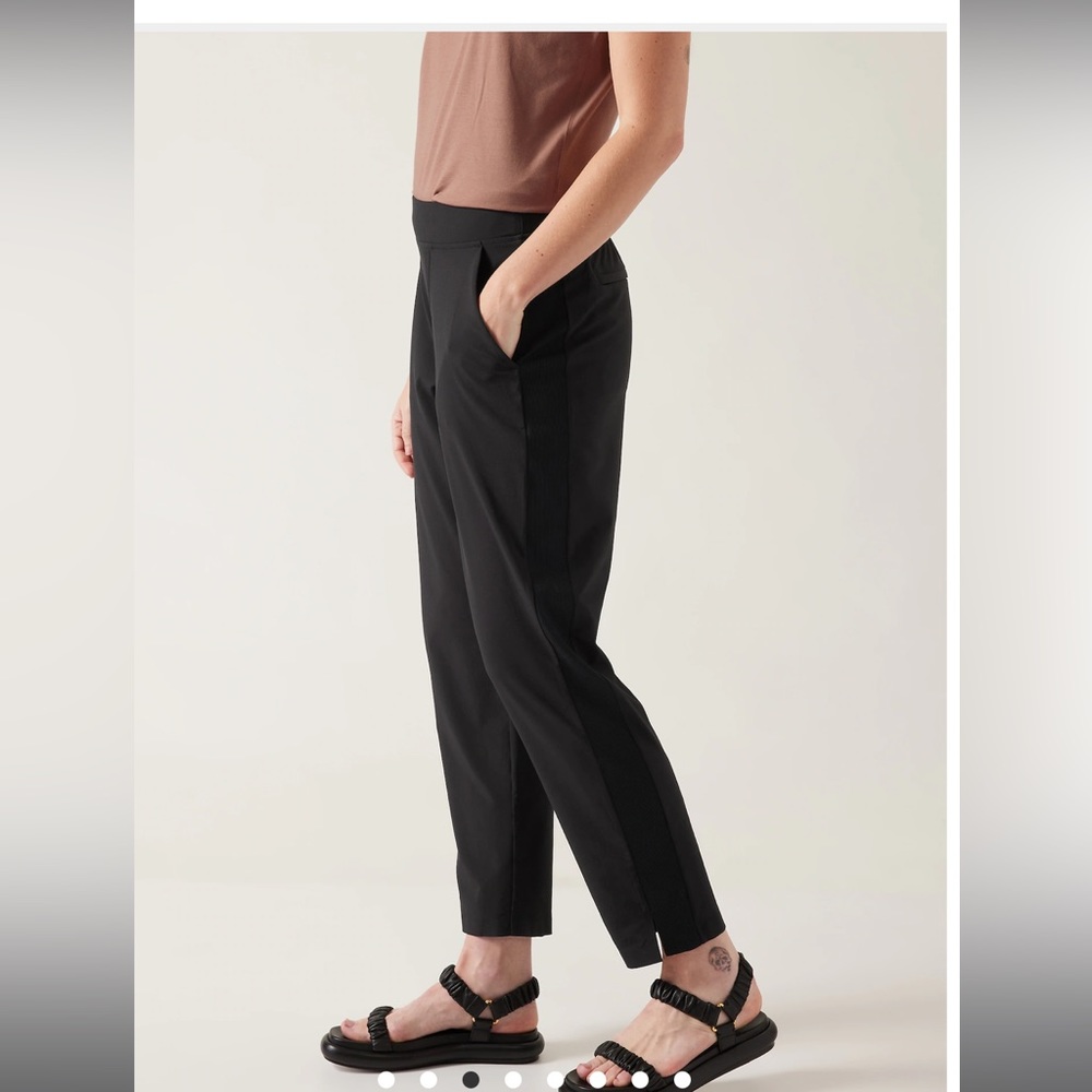 Athleta Brooklyn ankle pant size 2 black
